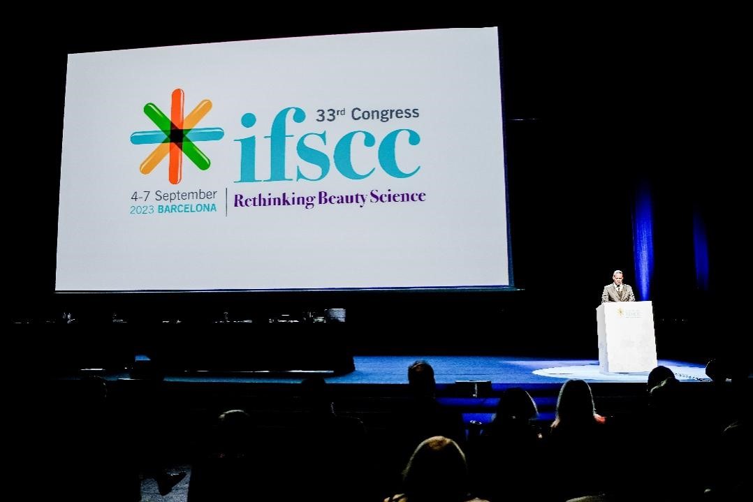 b5f375fdac7ca36539510fe01636547a.jpg b5f375fdac7ca36539510fe01636547a.jpg