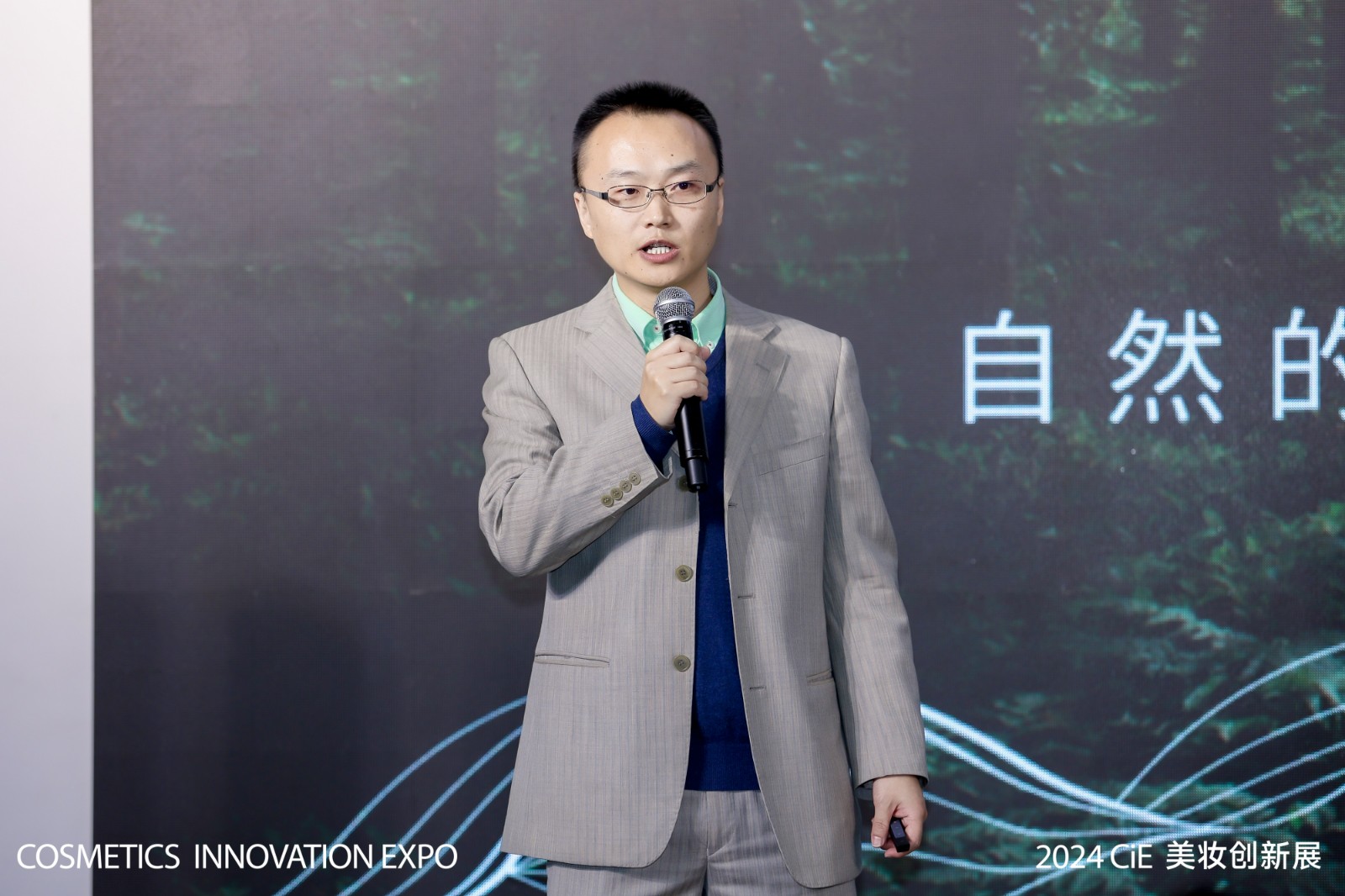 44e18e76a0adfb05ed19193423906e9f.jpg 44e18e76a0adfb05ed19193423906e9f.jpg