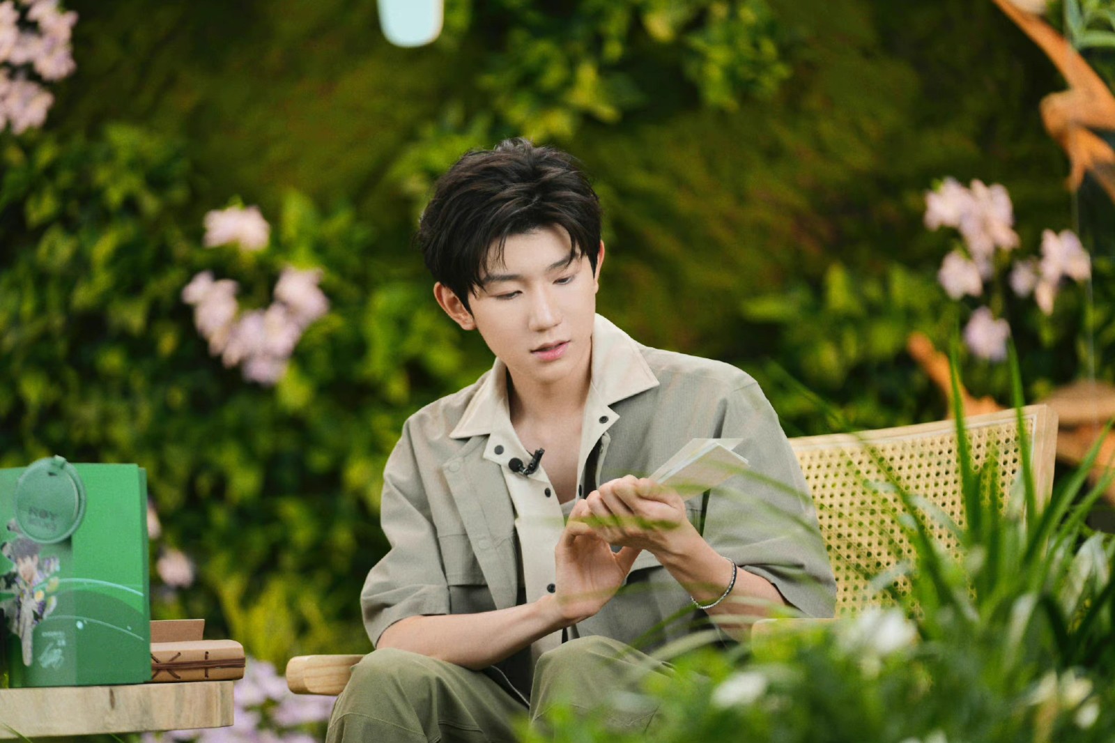 1efbe35f570a870a790bb3e3b0fd5593.jpg 1efbe35f570a870a790bb3e3b0fd5593.jpg